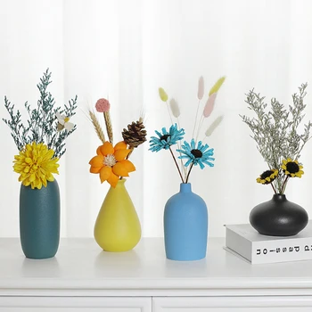 Дамски ваза-кана, модерен дизайн, естетически луксозна керамична ваза-кана, елементи на модерното изкуство, аксесоари за дома в Каса