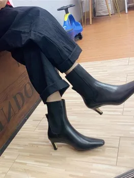 Дамски къси ботуши от естествена кожа, черни на цвят, с квадратни пръсти, дамски универсална обувки на тънък ток, есен-зима 2023 година