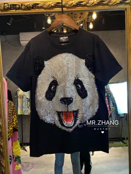 Модната марка черна тениска с къси ръкави и шарките на пандите, бродирани ръчно тежка индустрия, 2023, летен памук топ с пайети и кръгло деколте