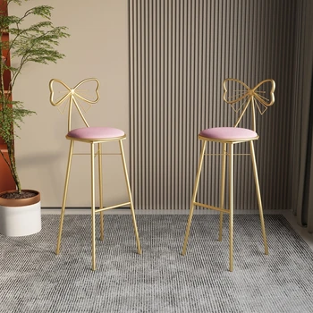 Европейският златен бар стол от метал и изкуствена кожа, модерни столчета за хранене, бели столове за всекидневна, мебели за дома Европейският златен бар стол от метал и изкуствена кожа, модерни столчета за хранене, бели столове за всекидневна, мебели за дома 2