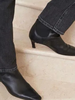 Дамски къси ботуши от естествена кожа, черни на цвят, с квадратни пръсти, дамски универсална обувки на тънък ток, есен-зима 2023 година Дамски къси ботуши от естествена кожа, черни на цвят, с квадратни пръсти, дамски универсална обувки на тънък ток, есен-зима 2023 година 3