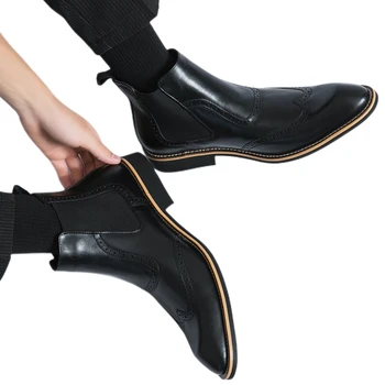 Нови черни мъжки обувки 